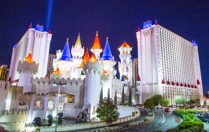 The record-breaking $39.7 million jackpot win screen at the Excalibur Casino.