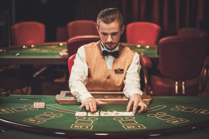 A winning poker hand in a Mississippi Stud game.