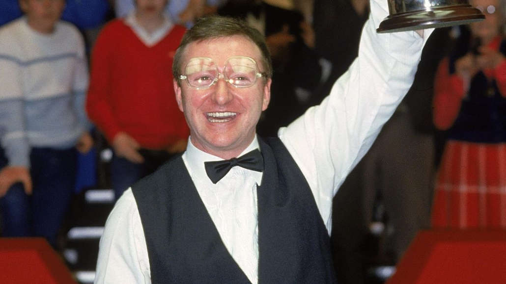 Dennis Taylor wearing his signature oversized glasses