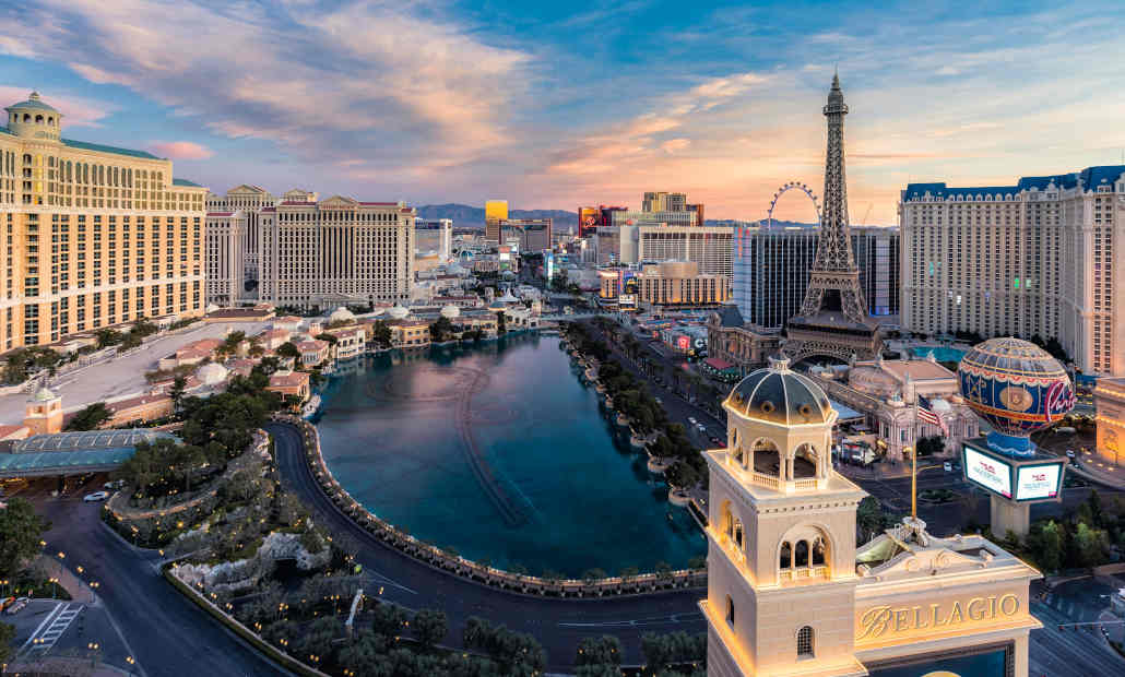 A large fountain display in front of a Las Vegas casino.