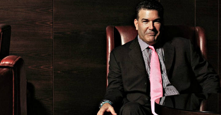 Professional blackjack player Don Johnson celebrating a win.