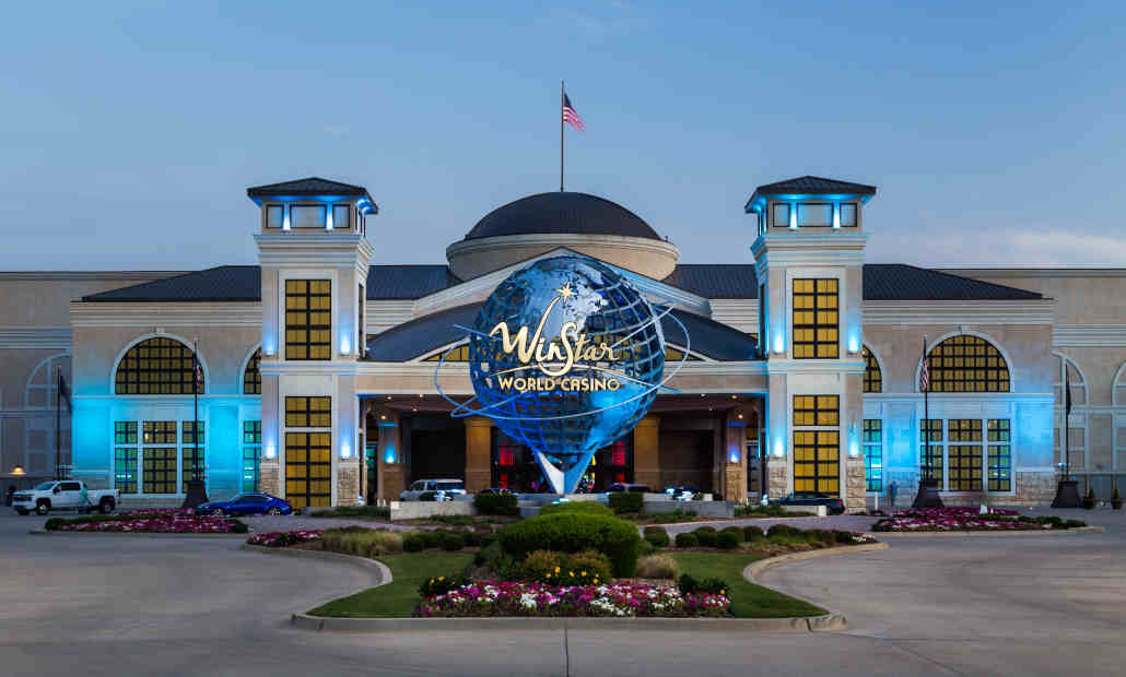 The grand entrance of the WinStar World Casino and Resort