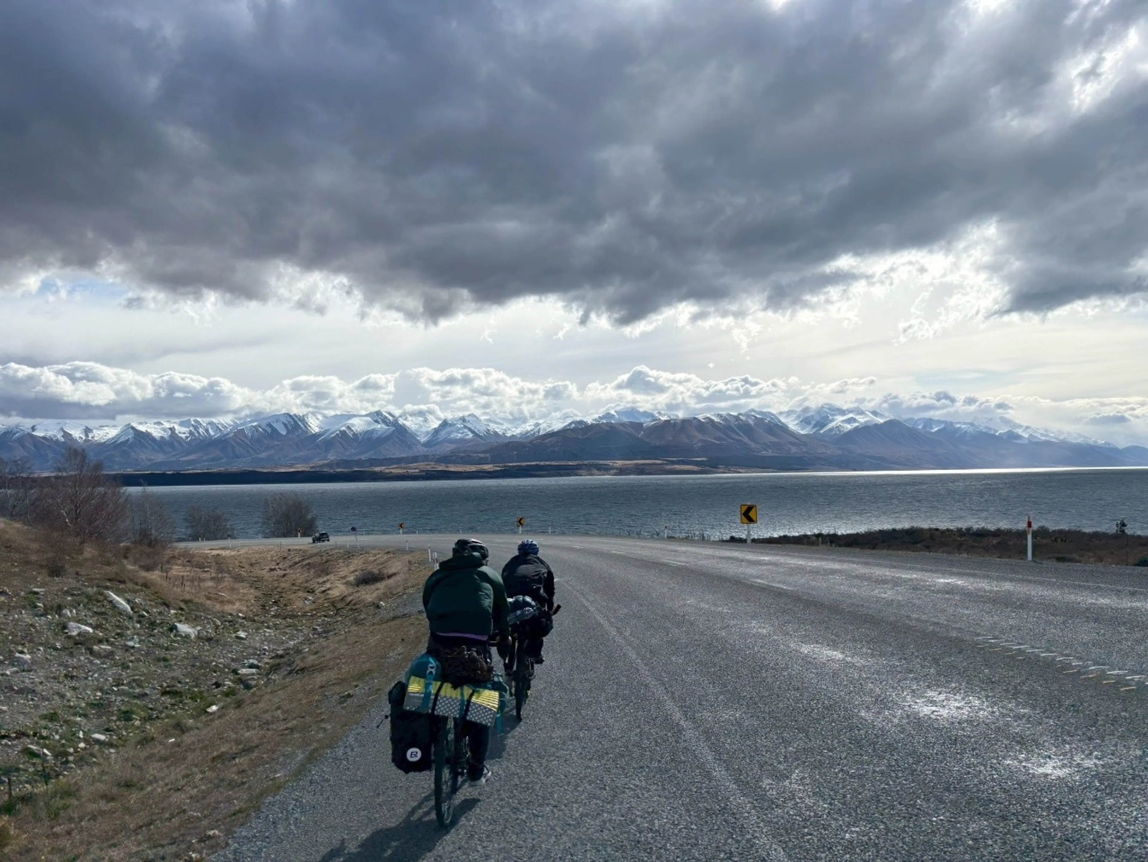 プカキ湖も綺麗〜