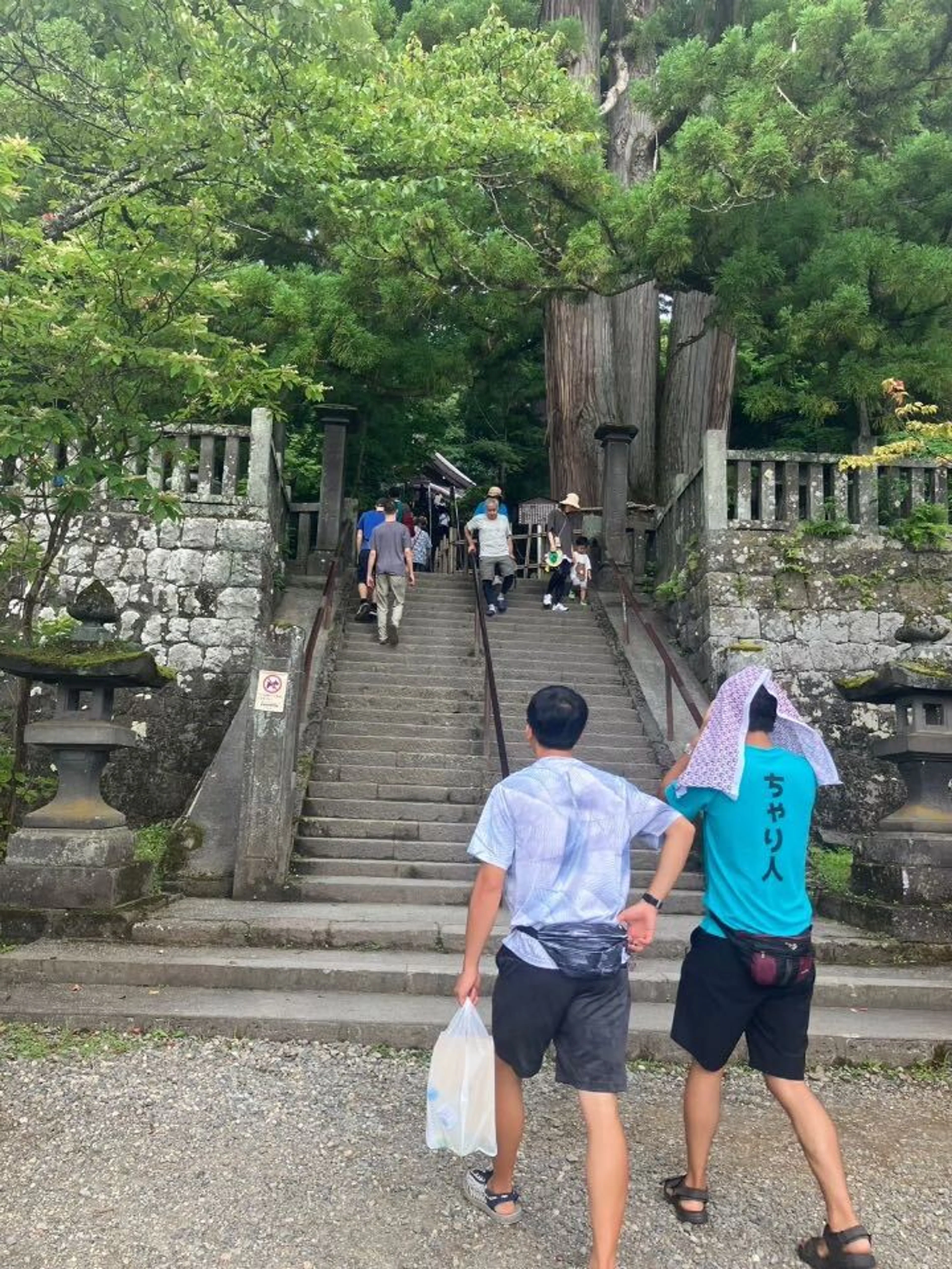 戸隠神社　神様の器は我々でも受け入れてくださる