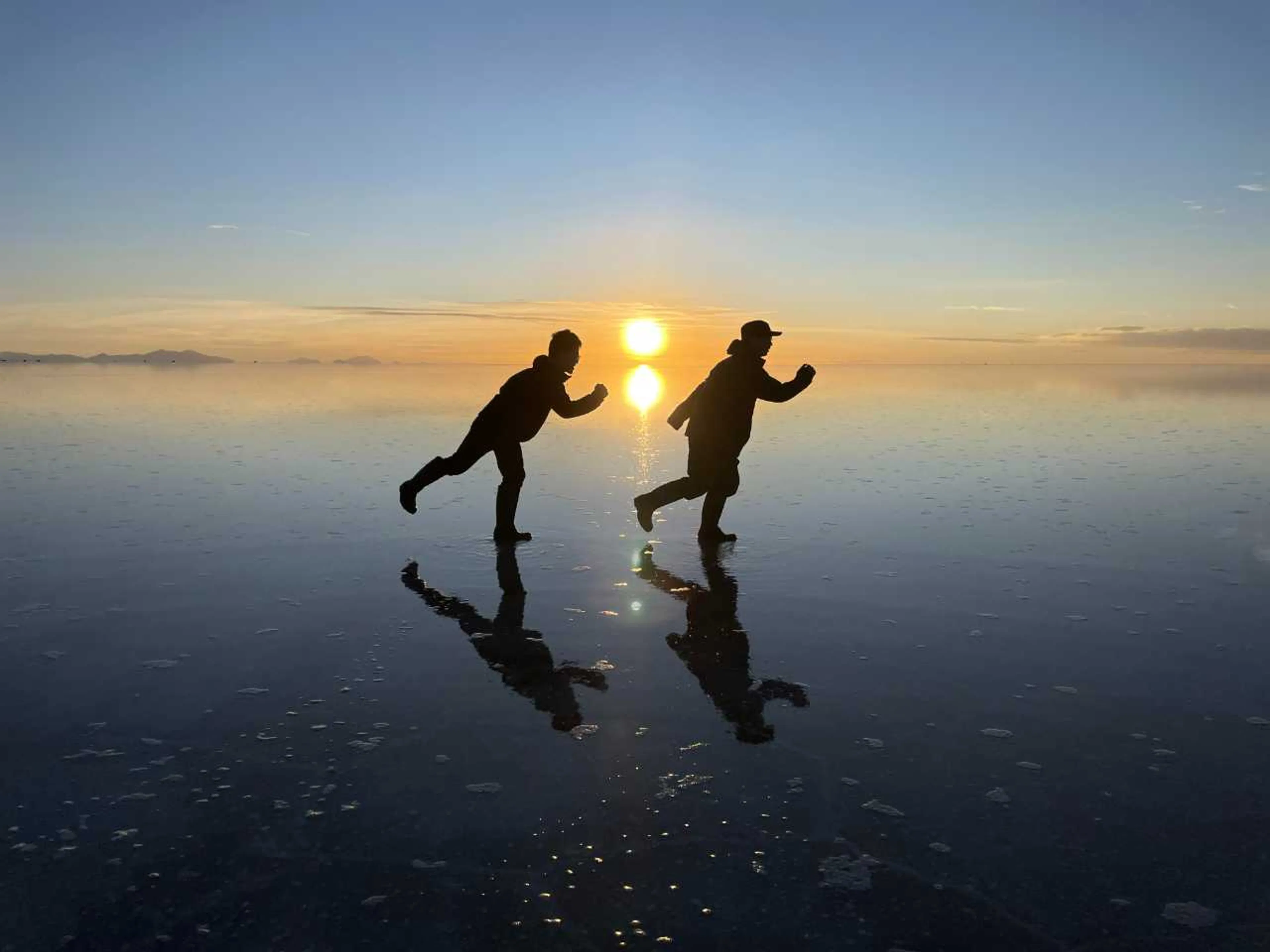 ウユニで追いかけっこしたあの日