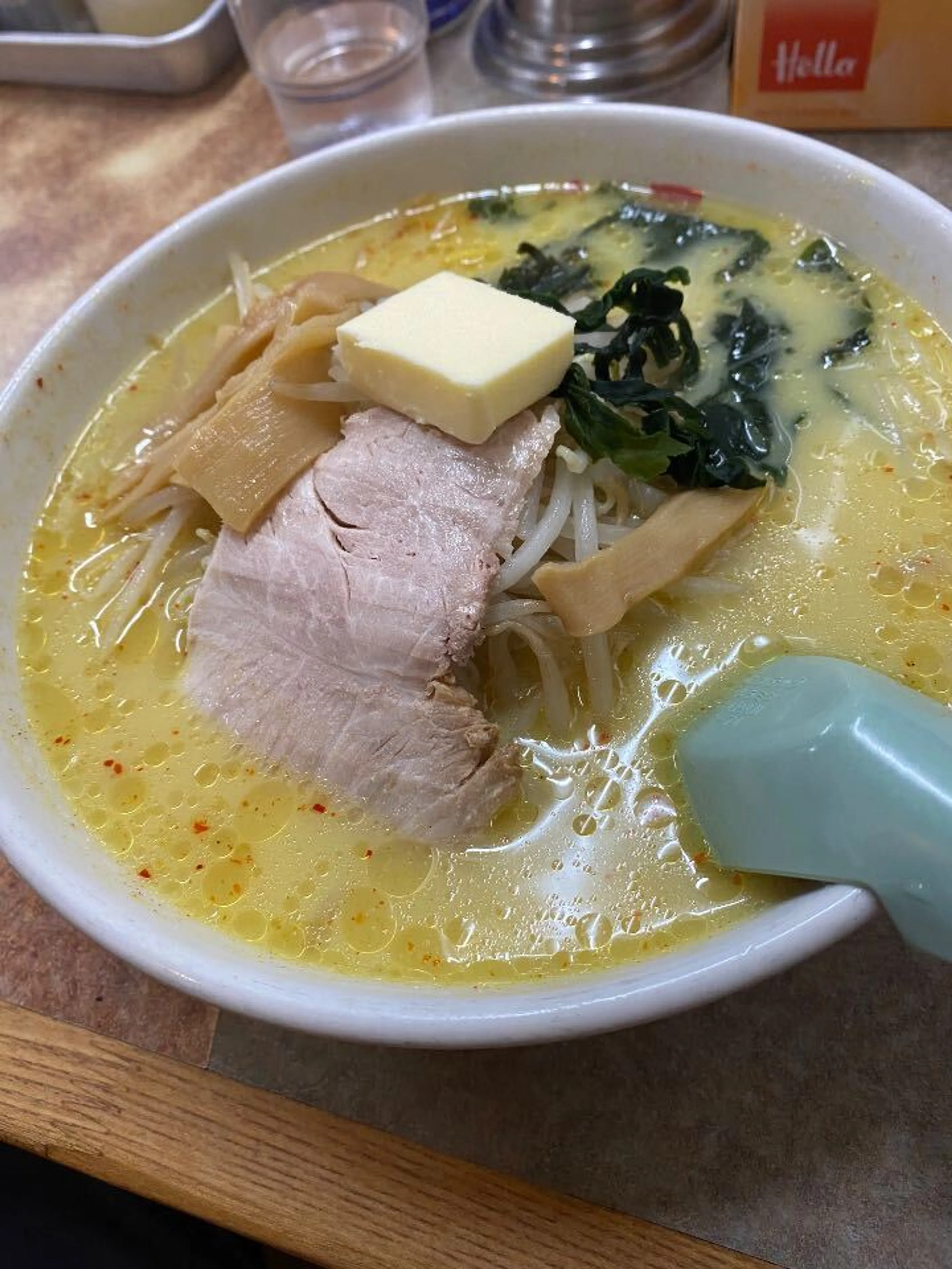 青森名物 味噌カレー牛乳ラーメン