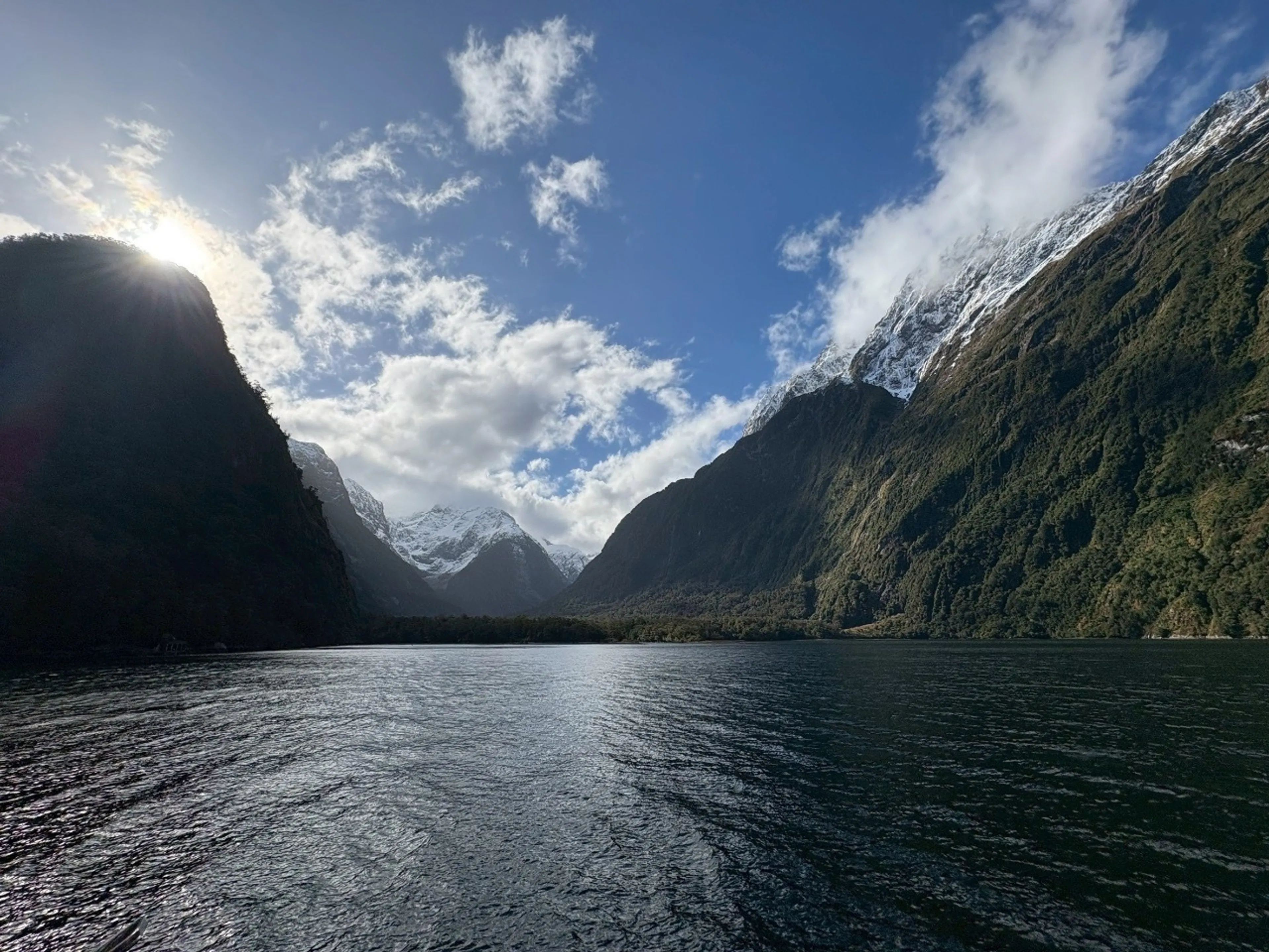 フィヨルドが壮大なり