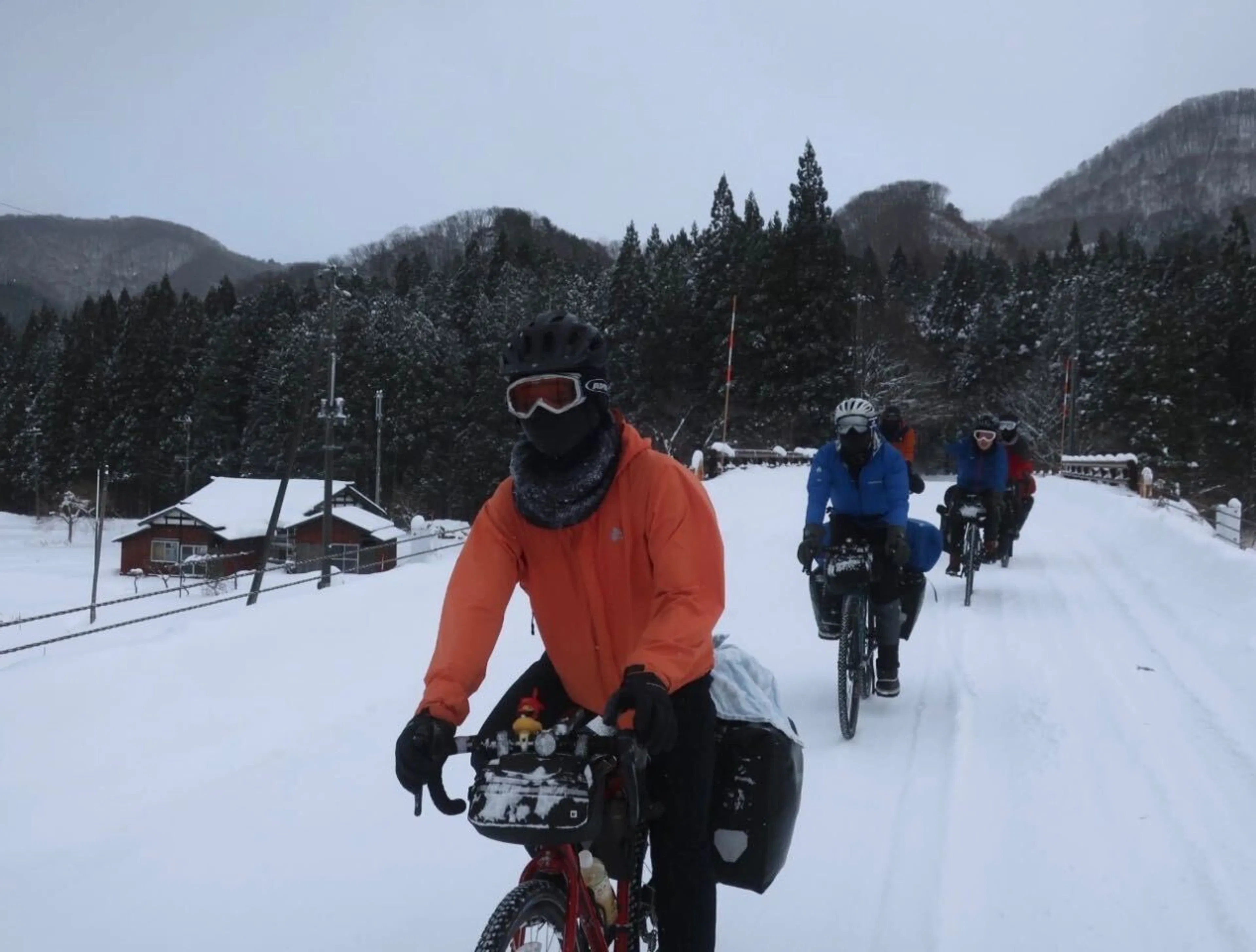 銀行強盗団御一行