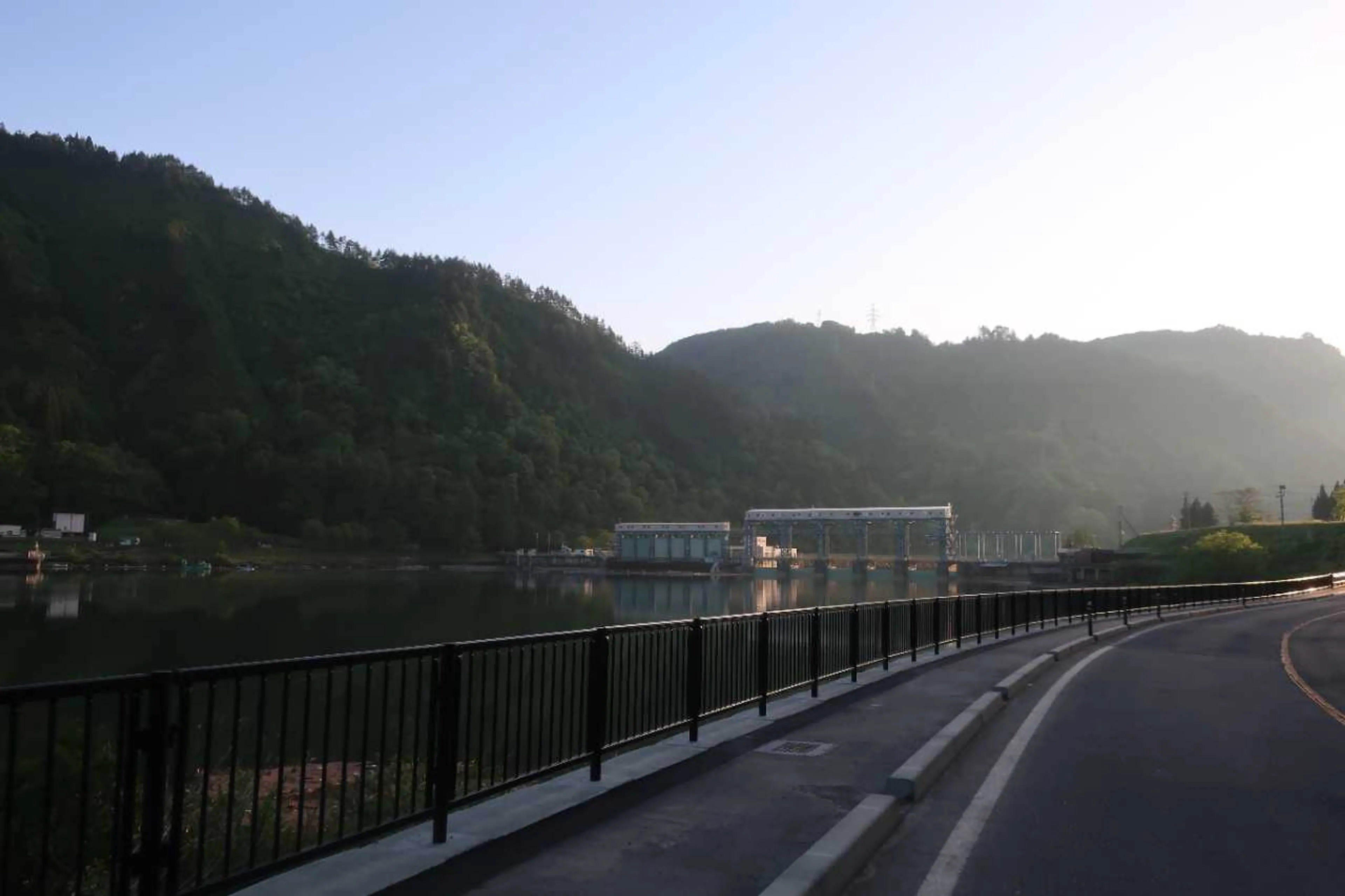 川沿いきもちーねー