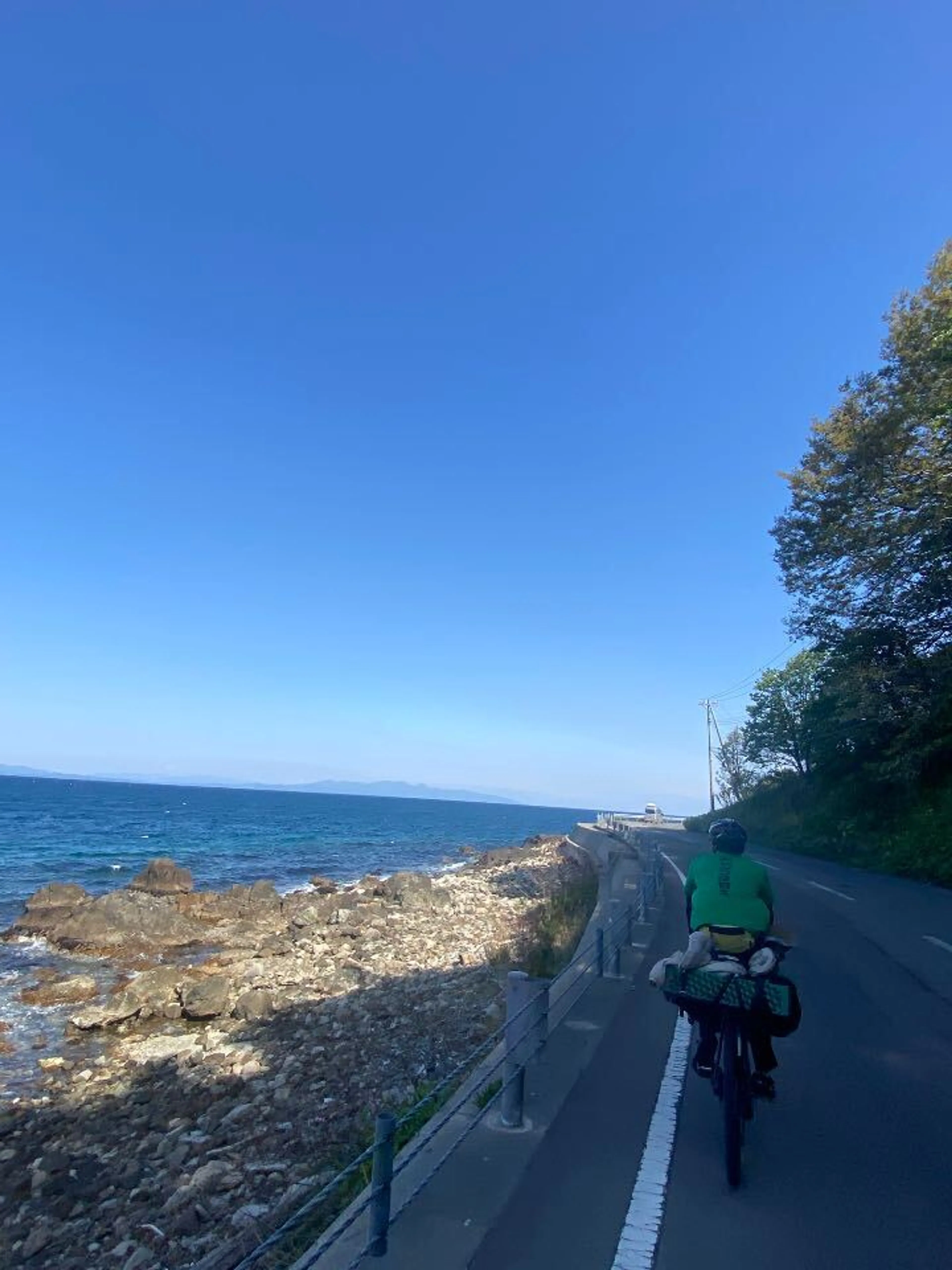 まずは夏泊半島へ