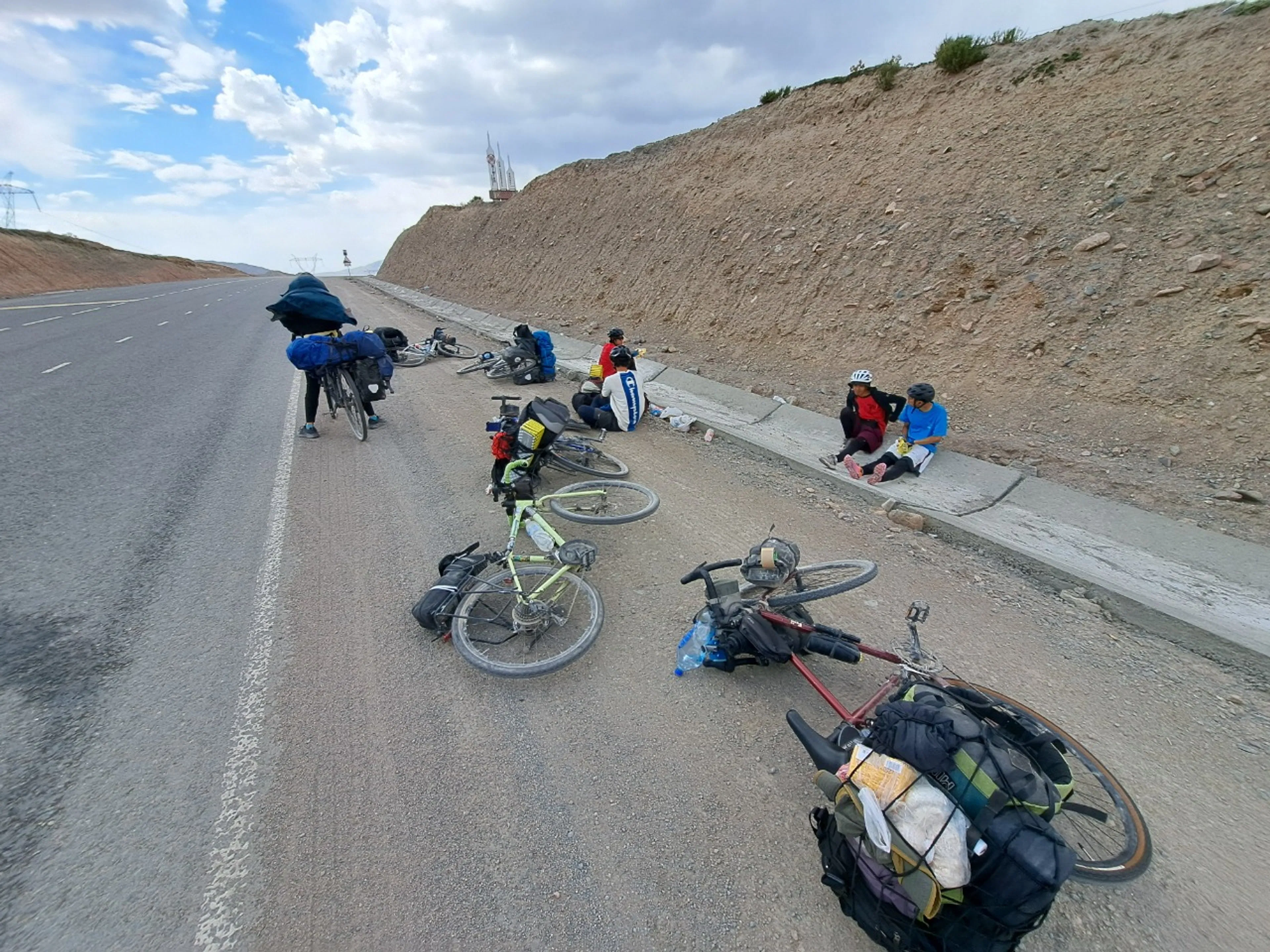本日の峠を越える。風キチー