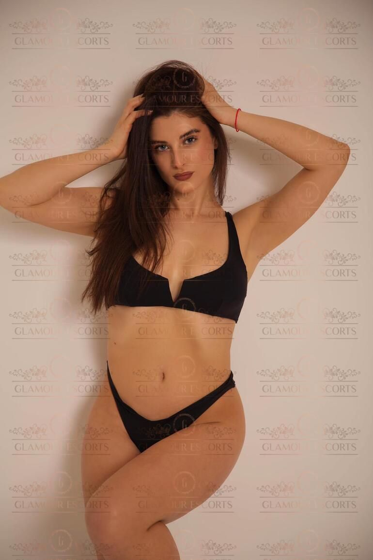 Elizabeth-Escorts-In-Athens-City-Tours-In-Athens-%20(2)_il68Z57fi.jpg