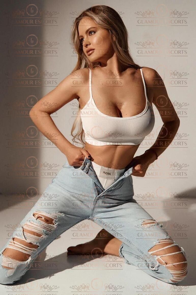 [Εικόνα: Katerina-escorts-in-athens-city-tours-in...8320254677]