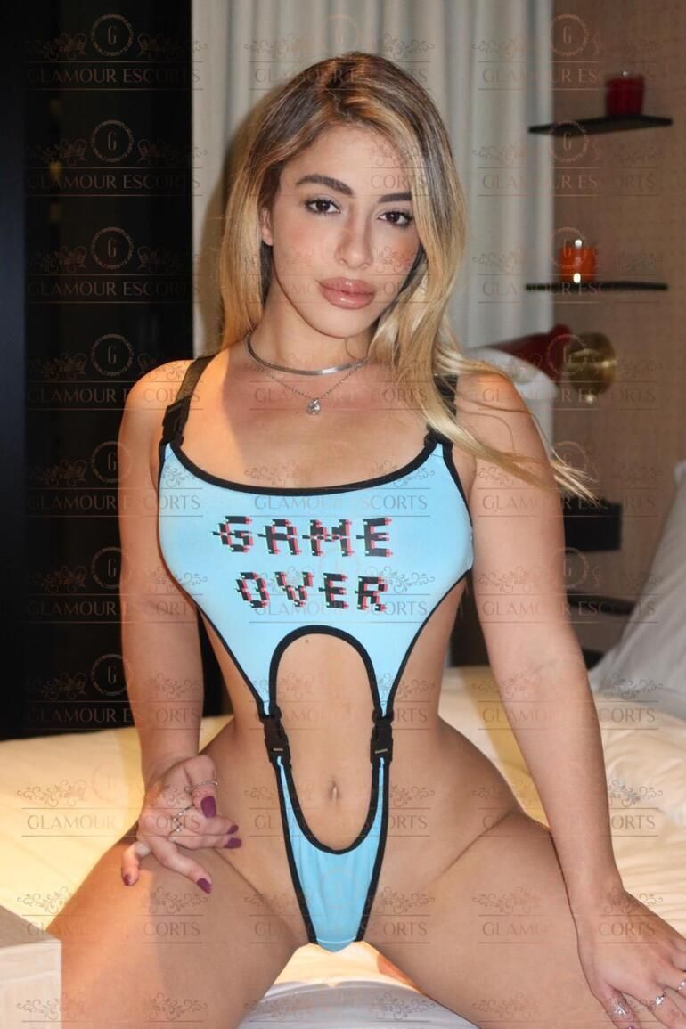 Mia-Escorts-In-Athens-City-Tours-In-Athens%20(1)_9JDE8JxA8.jpg