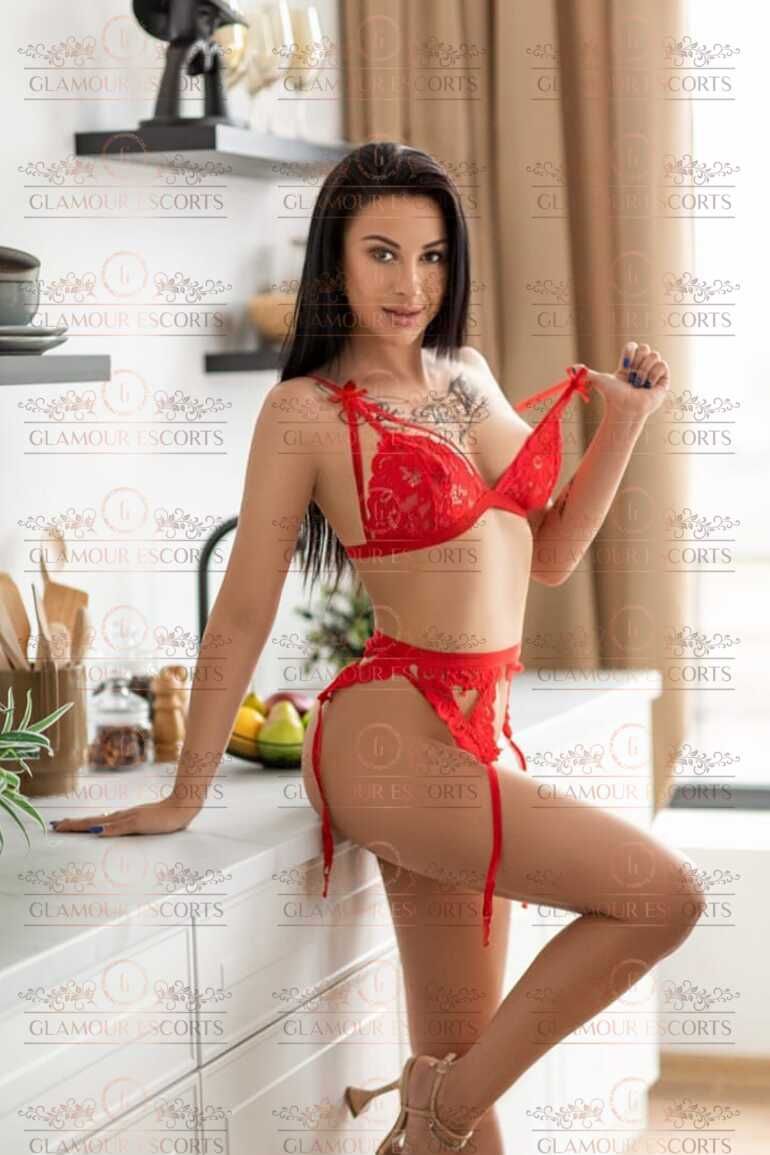 [Εικόνα: Slava-escorts-in-athens-city-tours-in-at...7451515097]