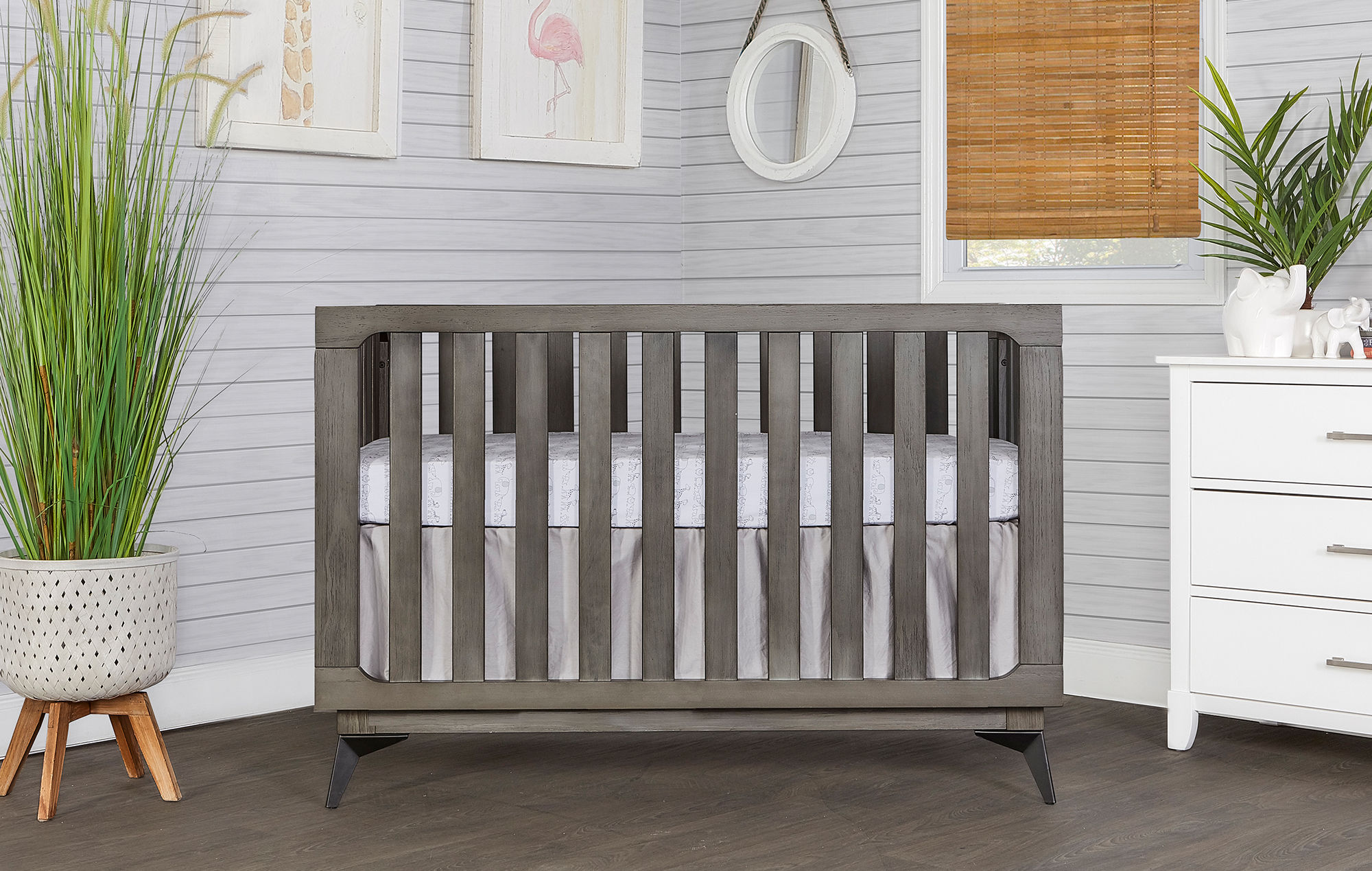 770BR-WGREY Ultra Modern II Crib Front