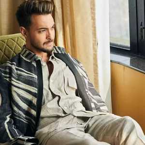 Aayush Sharma’s Struggles Tring