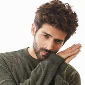 Kartik Aaryan biography.tring