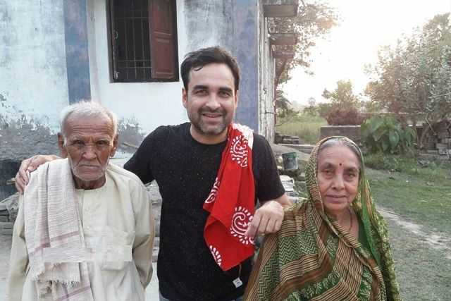 Pankaj Tripathi’s Family Tring