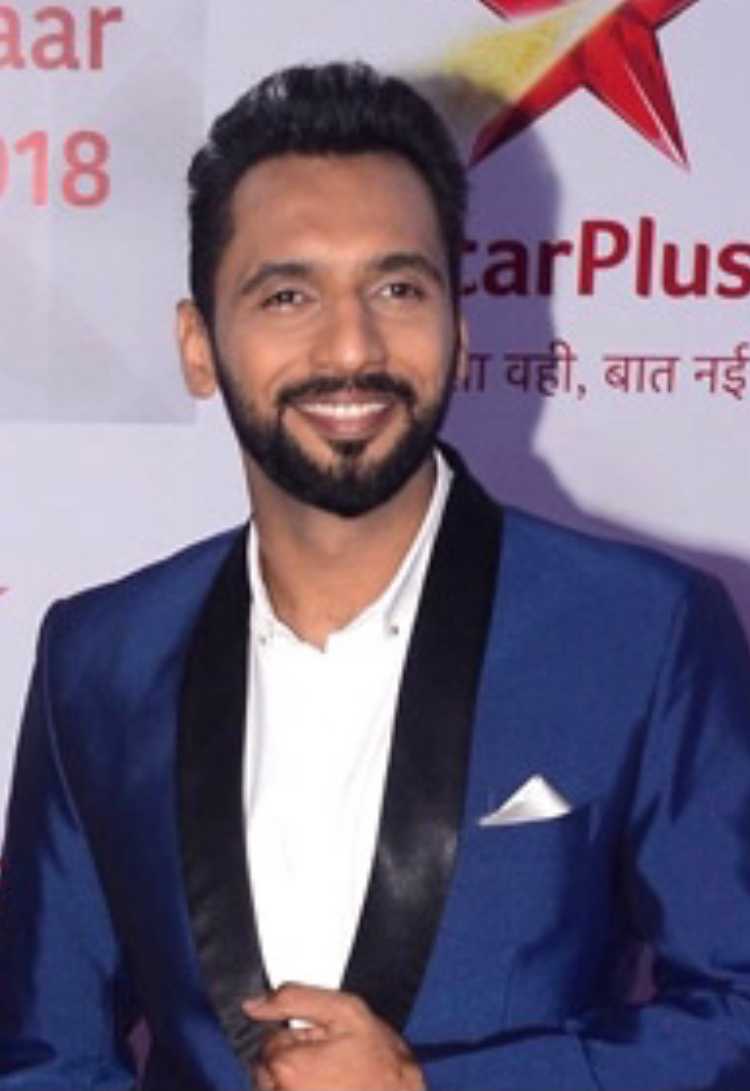 Punit Pathak Biography