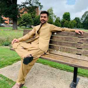 Rashid Khan’s Net Worth Tring