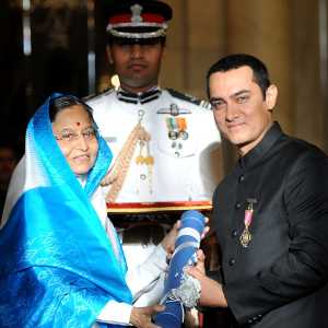 Aamir Khan’s Awards.tring