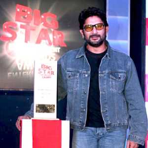 Arshad Warsi's Awards and Achievements.tring