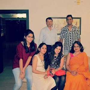 dhoni family