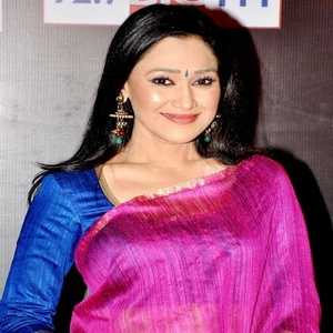 Disha Vakani’s Biography Tring