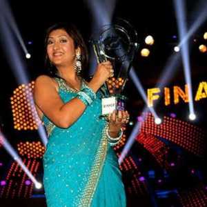 Juhi Parmar (Bigg Boss Season 5 winner) Tring