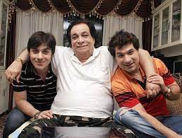 kader khan family