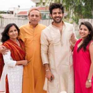 kartik aaryan family.tring