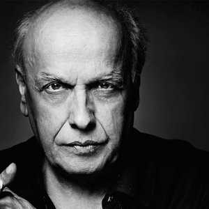 Mahesh Bhatt | Biography Family Age Net worth Movies Wife