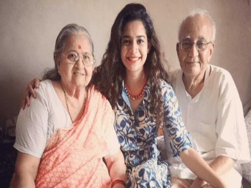 Mithila Palkar’s Family and Mithila Palkar’s Education.tring