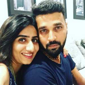 murali vijay wife