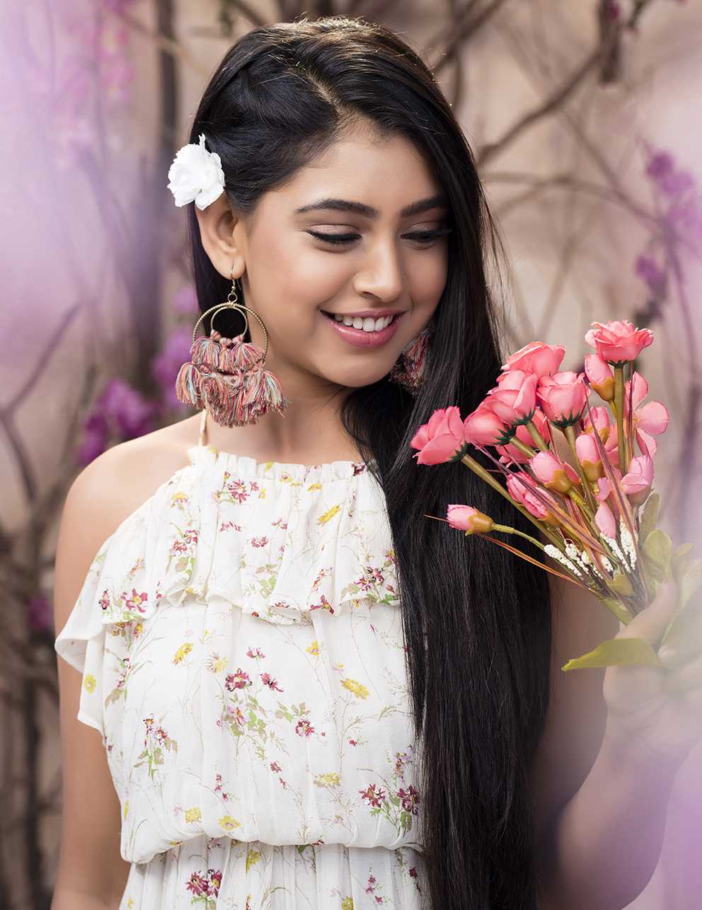 Niti Taylor’s Biography