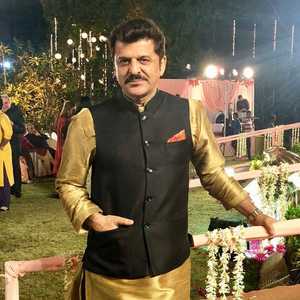 5 Amazing Facts about Rajesh Khattar.tring