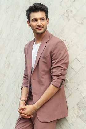 Rohit Saraf’s Biography Tring