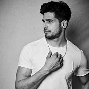 Sidharth Malhotra Interesting Facts Tring