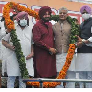 Navjot Singh Sidhu Records and Achievements