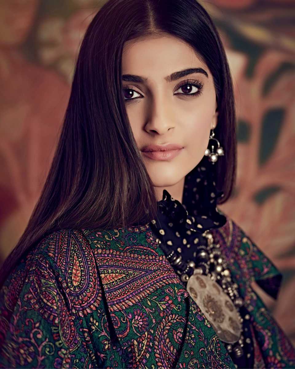 Sonam Kapoor Ahuja | Movies, Age, Biography, Net Worth