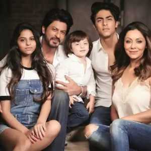 Shahrukh Family Tring