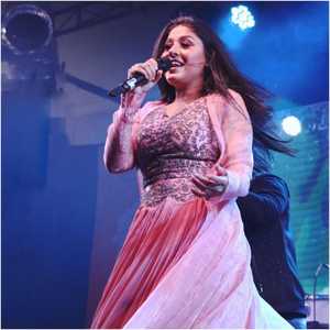 Sunidhi Chauhan biography