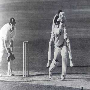 Sunil Gavaskar’s Batting Style Tring