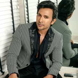 Terence Lewis’s Net Worth Tring