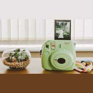 Instant Camera - girlfriend birthday gift