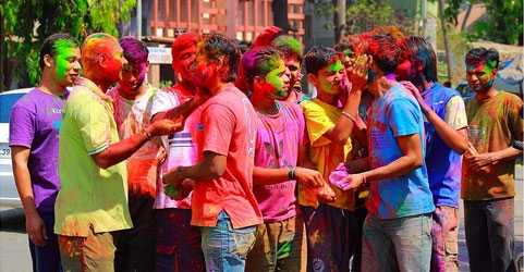 Gujarati Holi.Tring