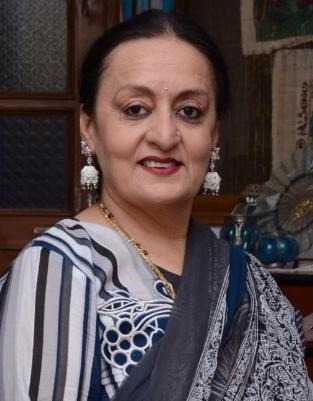 dolly-ahluwalia-image-tring