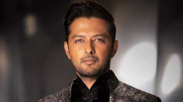 Vatsal-Sheth-awards-tring