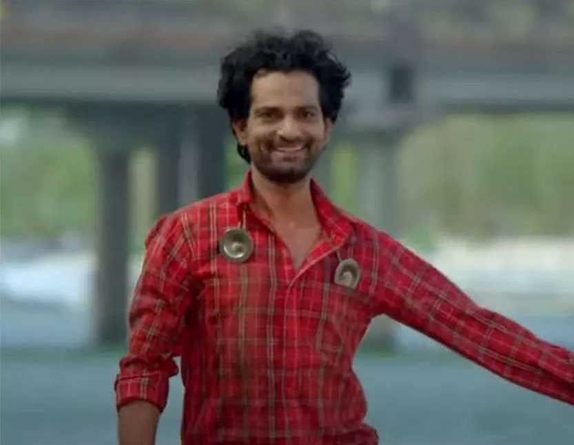 Love Chumbak Movie Plot Cast Crew Review Details